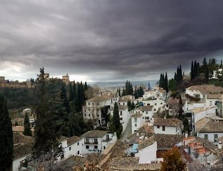 דירות גרנדה Solar Montesclaros מראה חיצוני תמונה